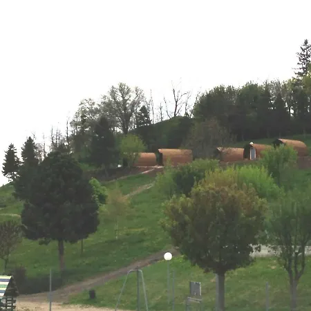 La Colline Aux Dom wakacyjny